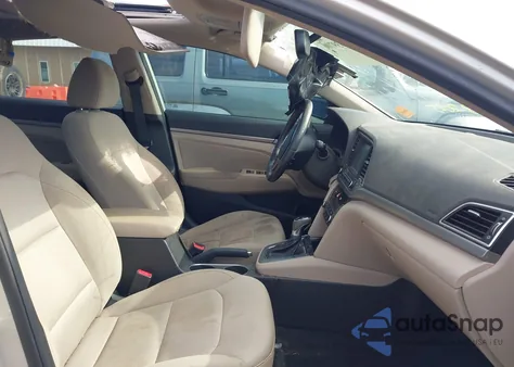 2018 Hyundai Elantra Value Edition из США, поврежденный, VIN 5NPD84LF4JH306897